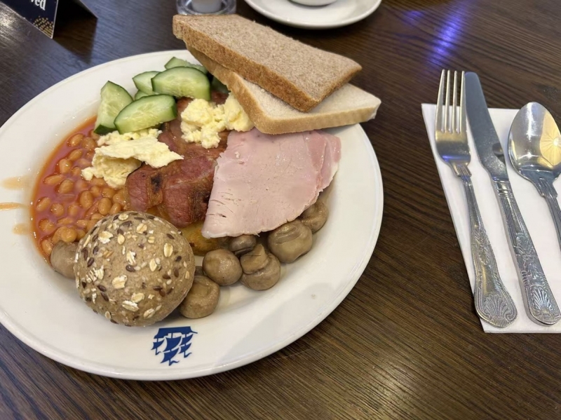 英国早餐.jpg
